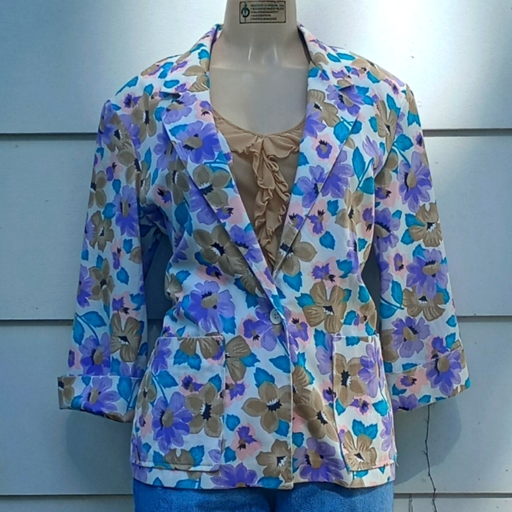 Vintage Purple And Tan Floral Print Blazer